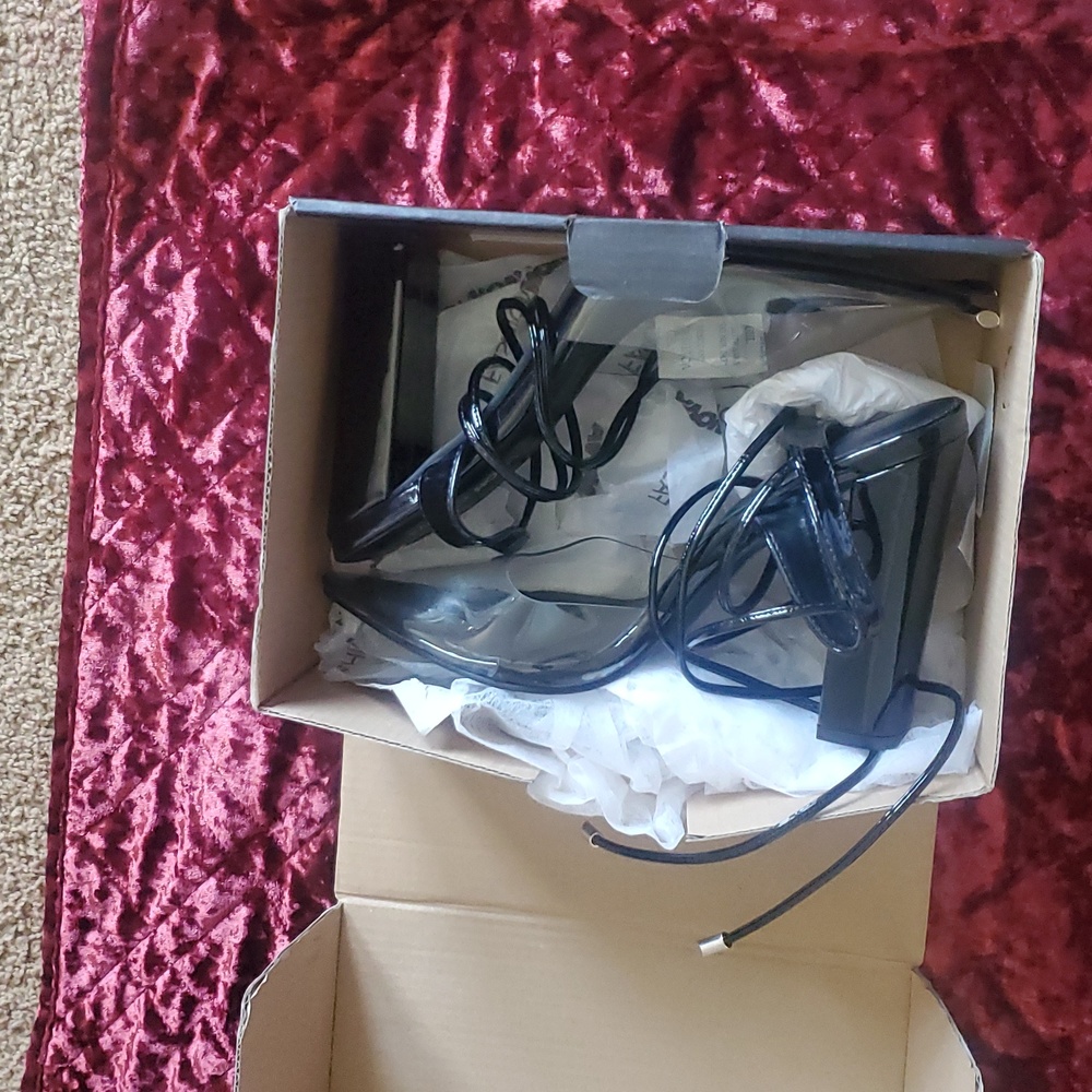 Fashion nova lace up heel